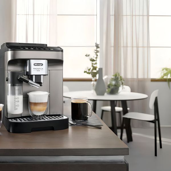 Cafetera Magnifica Evo Tactil 7 Recetas Limpieza Auto Dimm Color Negro - Imagen 2