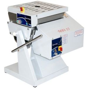 Amasadora Semirrápida Bivolt Gastromaq Mbi De 25 Kg