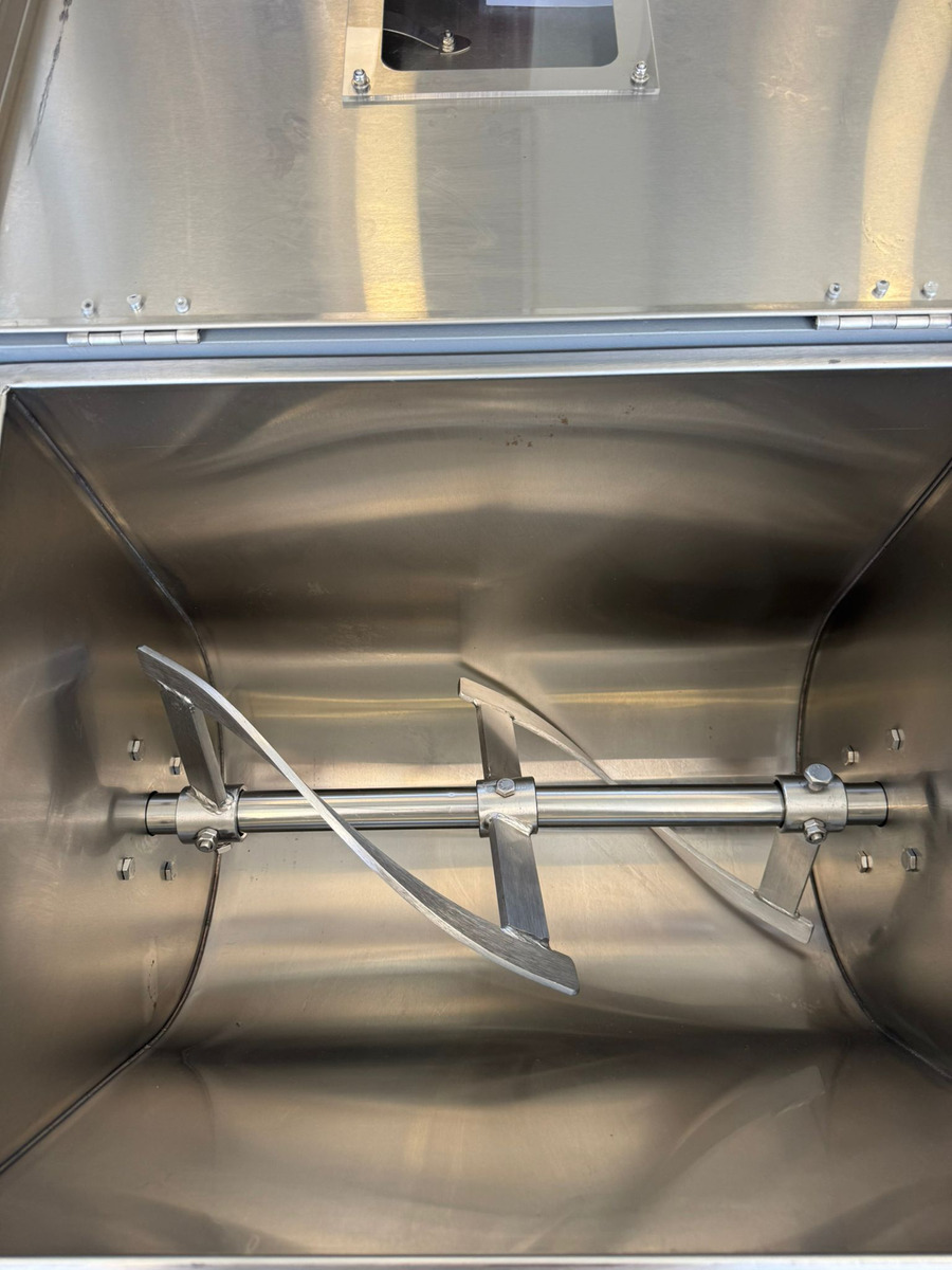 Amasadora Con Tacho De Volcar Unique 15 Lt Hr-jz15 - Imagen 4